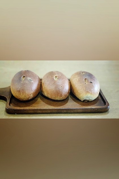 태국에서 천연효모로 만든 호떡 닮은 쿠션빵